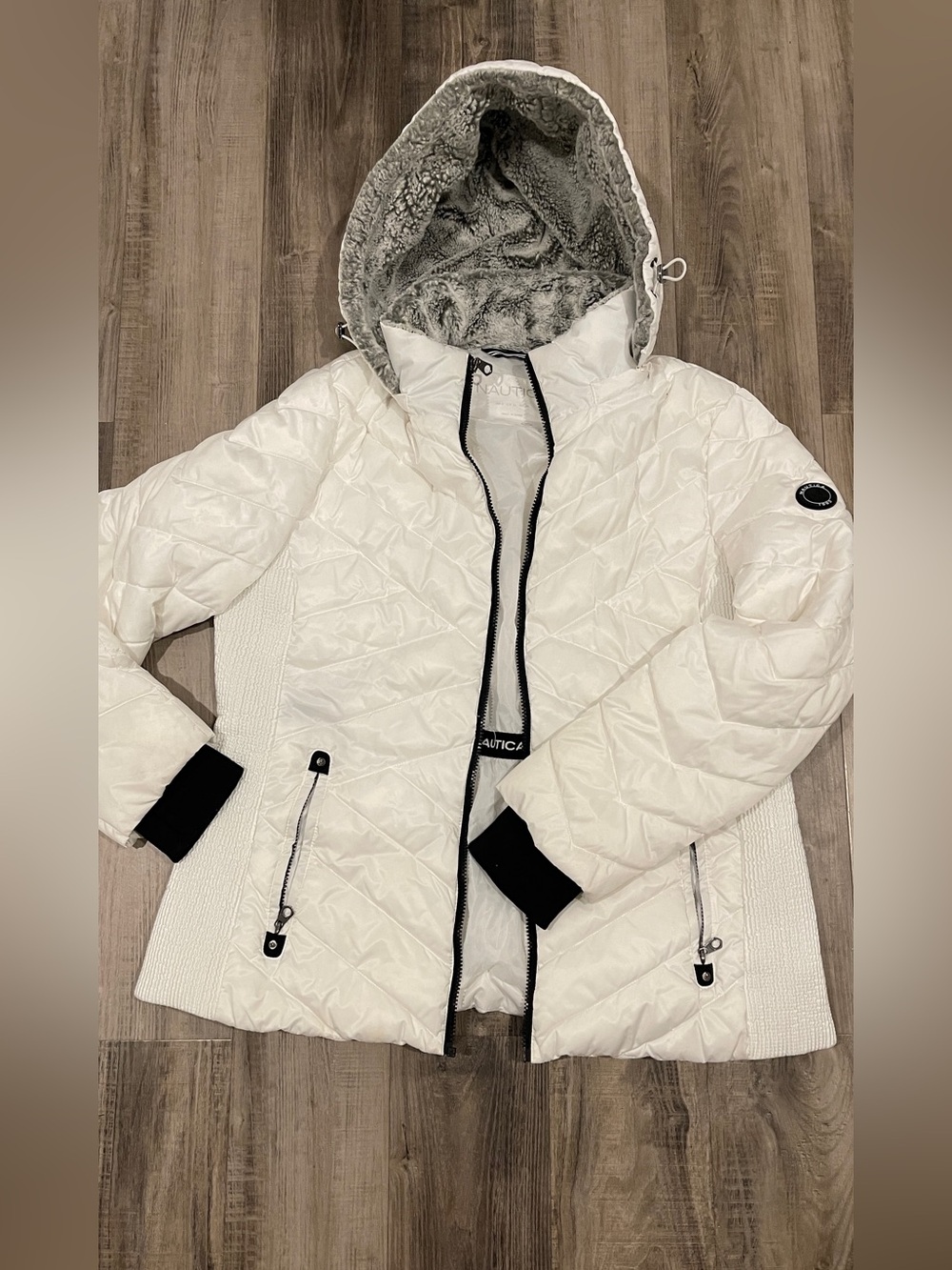 Nautica White Quilted Hooded Puffer Coat with Faux Fur Lining